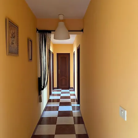 Apartamento Vivienda Leo Cee