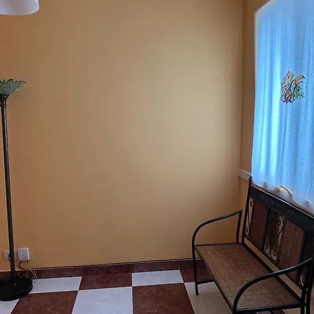 Vivienda Leo *